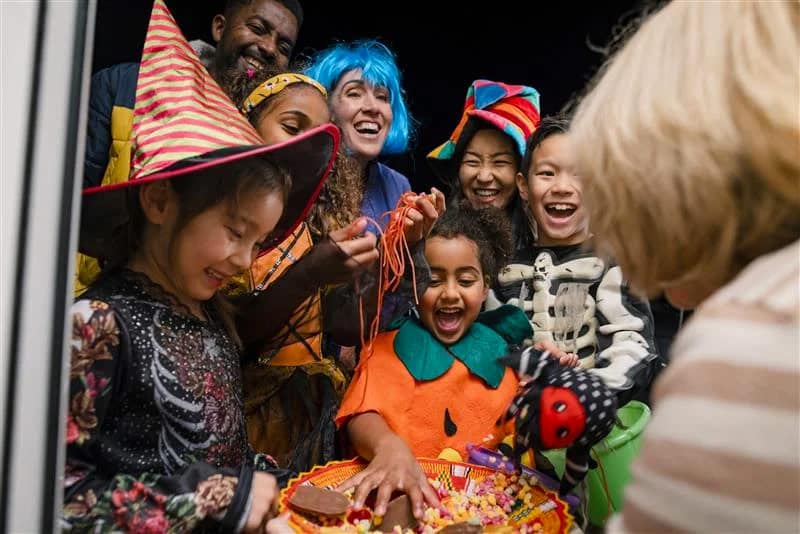 Halloween safety tips: how to stay safe when trick-or-treating